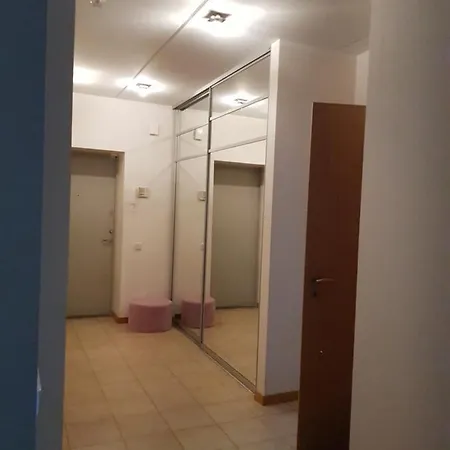 아파트 Lovely Apart In